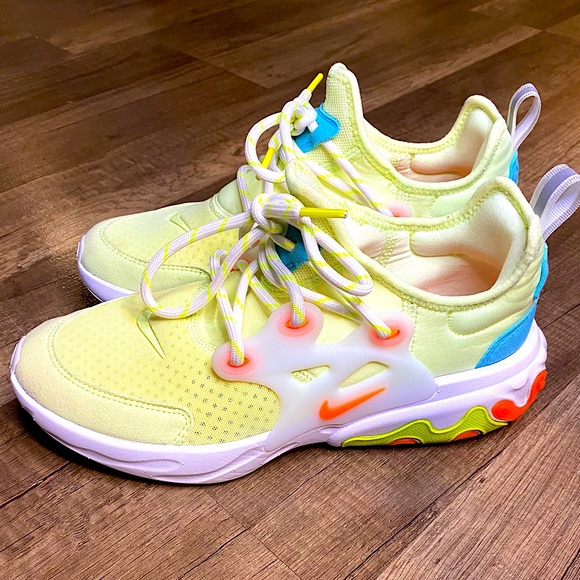 nike react presto neon